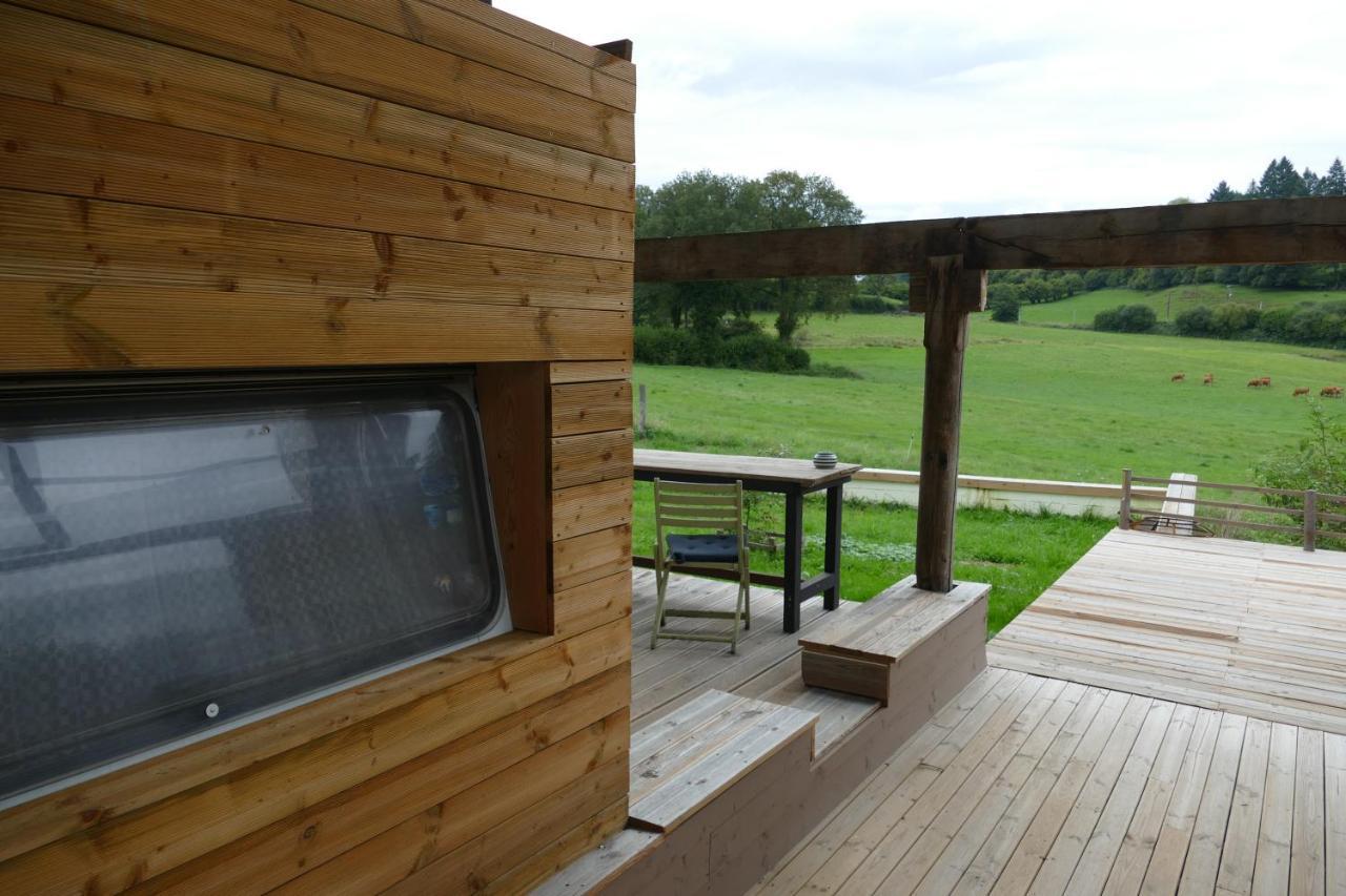Chalet Met Mooi Uitzicht Bujaleuf Exterior photo